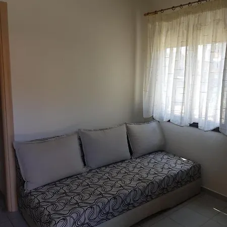 Lemon Flowers Apartament Nea Skioni